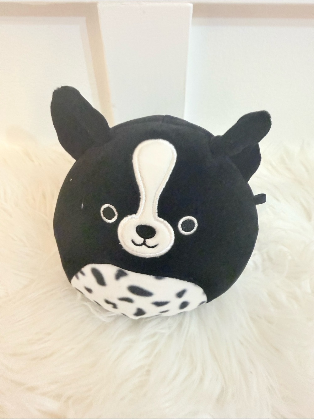 💫10/$25 • Squishmallows Monty the Border Collie